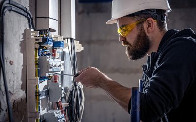 Instalaciones eléctricas que requieren certificación plena con RETIE 2024